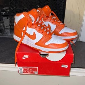 Nike Dunk High Retro